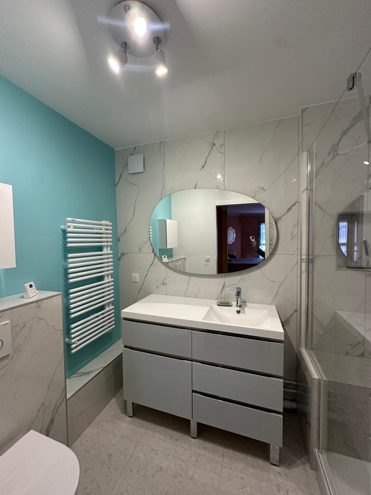 Rénovation salle de bain porte à galandage